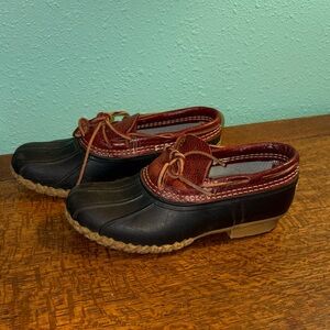 L.L. Bean Women’s leather Bean Boots. Size 8. Great condition.